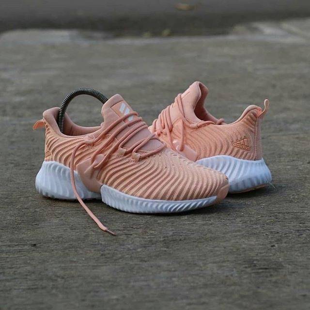 ALPHABOUNCE INSTIC