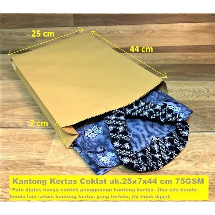 

Packaging Kertas Cokelat / Paking Paperbag Flat Kantong Kertas Coklat 25x7x44 Baju Lukisan Souvenir