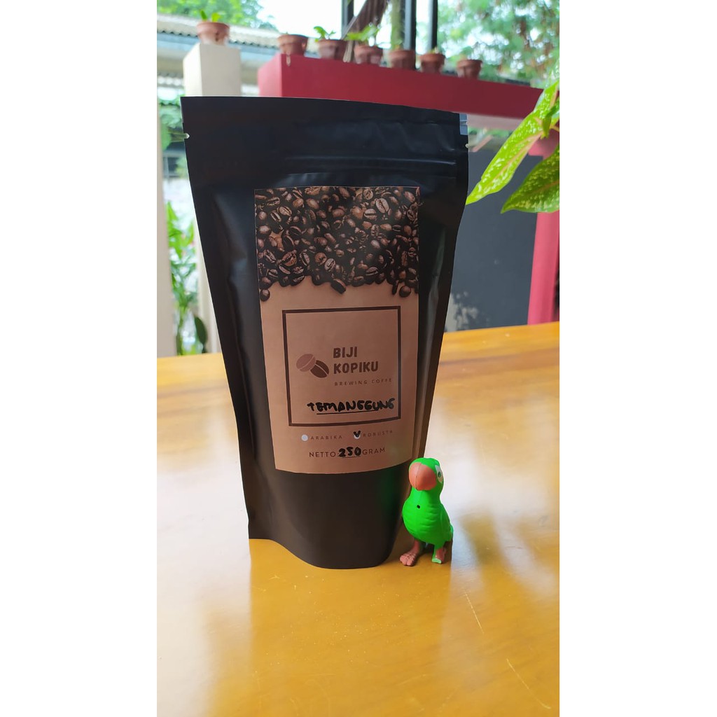 

Kopi Robusta Temanggung 250 Gram