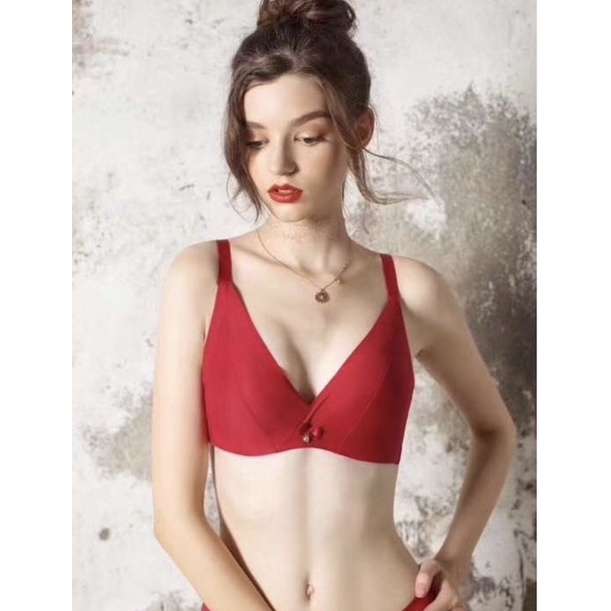 Bra (K-D16) Red Edition tanpa kawat busa push up