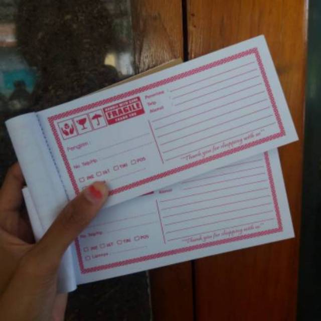 

PAKET 1KG ISI 13 BUKU LABEL PENGIRIMAN OLSHOP