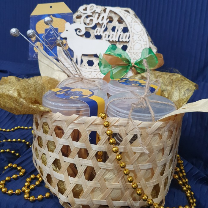 

Box paket hampers lebaran haji idul adha parcel 27