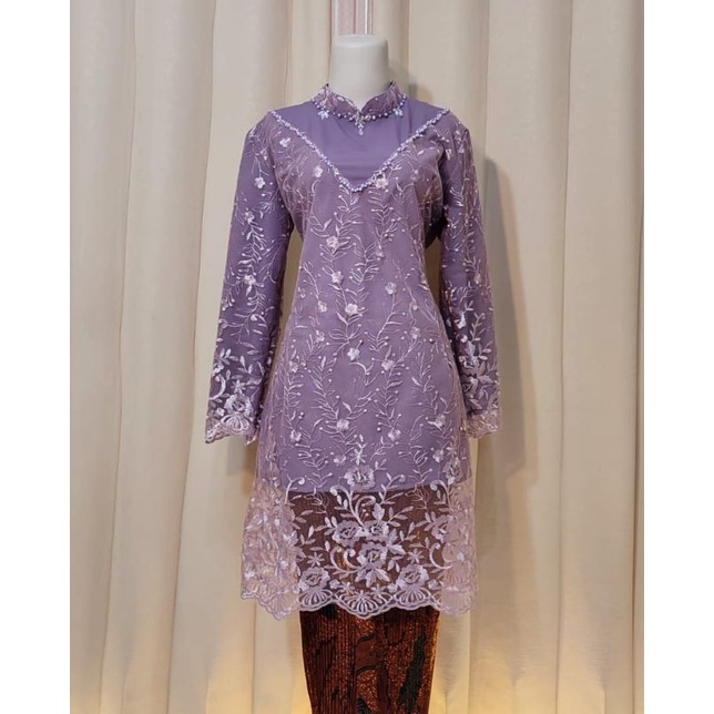 Kebaya tunik v/kebaya ibu/kebaya wisuda/kebaya besan