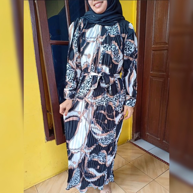 Dress atau maxi prisket mewah motif hermes