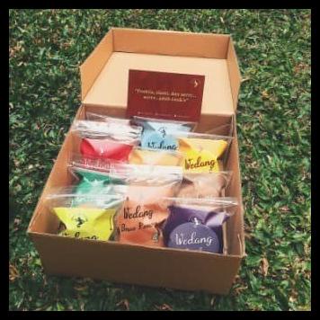 

DISKON TERBATAS !!! WEDANG GOYANG / WEDANG INSTAN GULA JAWA / MINUMAN TRADISIONAL (10PACK) TERLARIS
