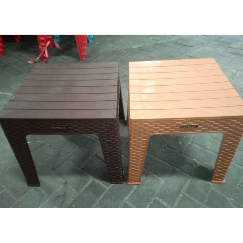 Meja Tamu Rotan Sintetis Napolly Mapan 45