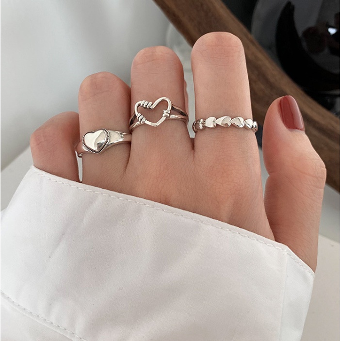 4pcs Cincin Bentuk Hati Warna Silver Gaya Retro Korea Untuk Wanita