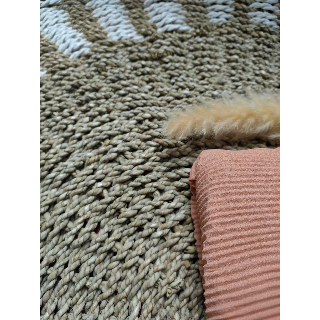 Pashmina Plisket Shawl/Pashmina Plisket Pashmina Diamond crep/Pashmina pleated shawl by izza-milo