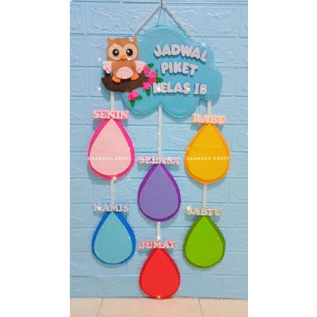 pajangan jadwal piket kelas