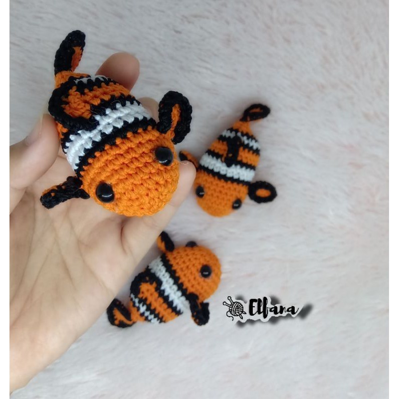 Gantungan kunci nemo rajut / Ikan Badut lucu