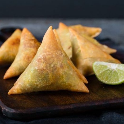 

10 PCS SAMBOSA FROZEN