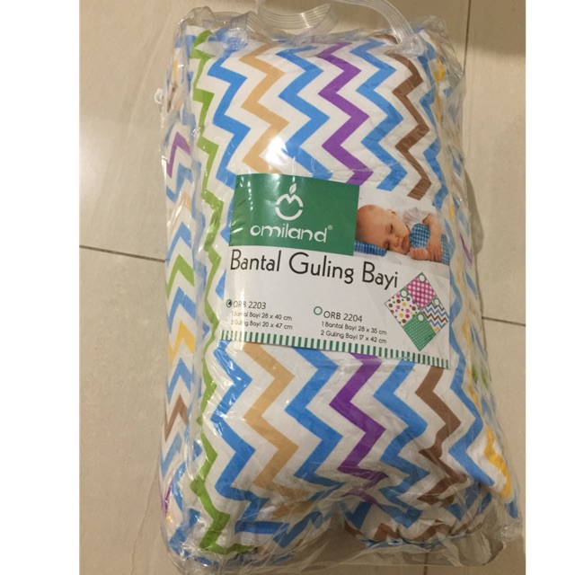 Bantal Guling Bayi Set OMILAND dengan sarung bantal guling