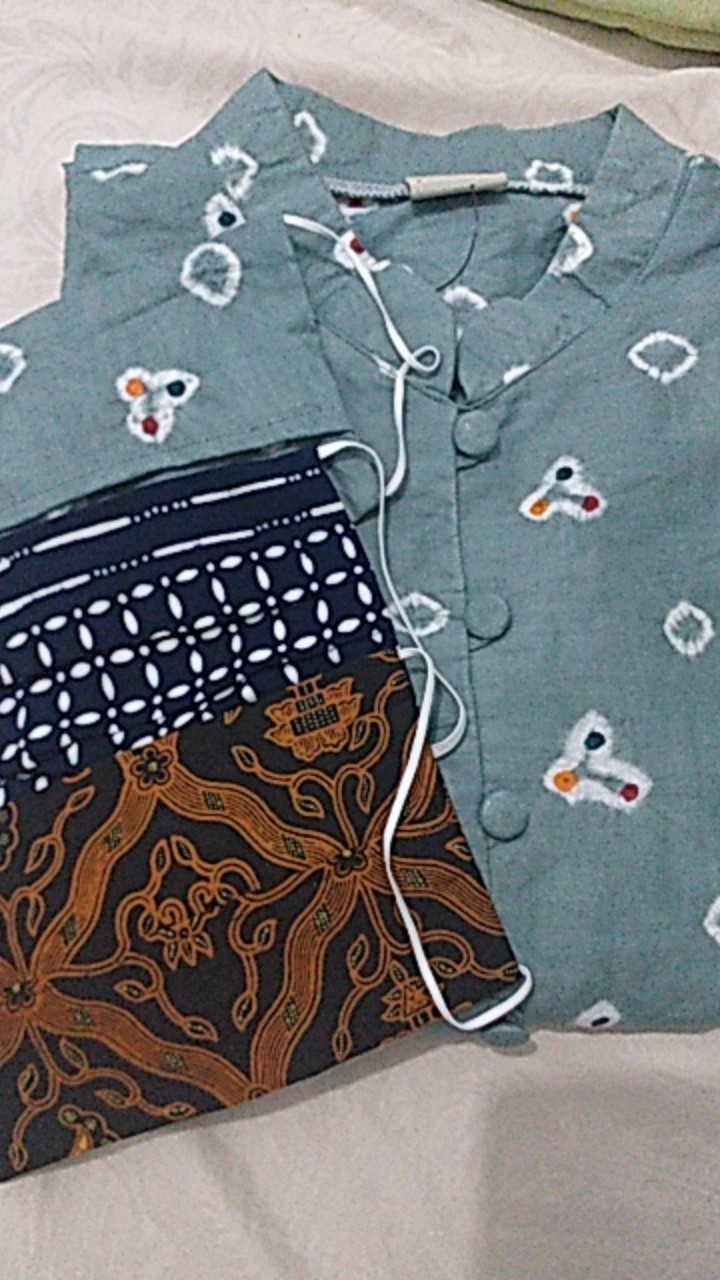 Tunik Batik - Aresha Abu