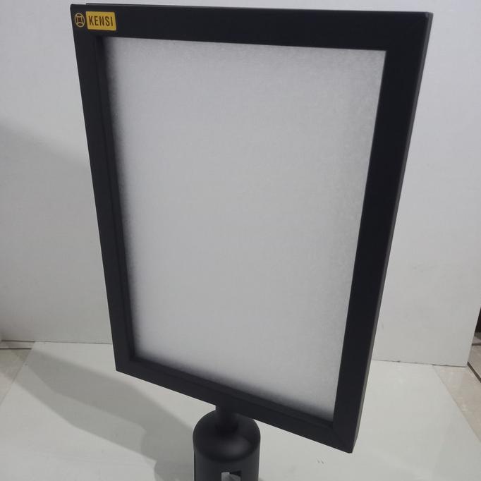 

Sign Board FRAME DISPLAY A4 Potrait Signage Hitam papan tiang antrian