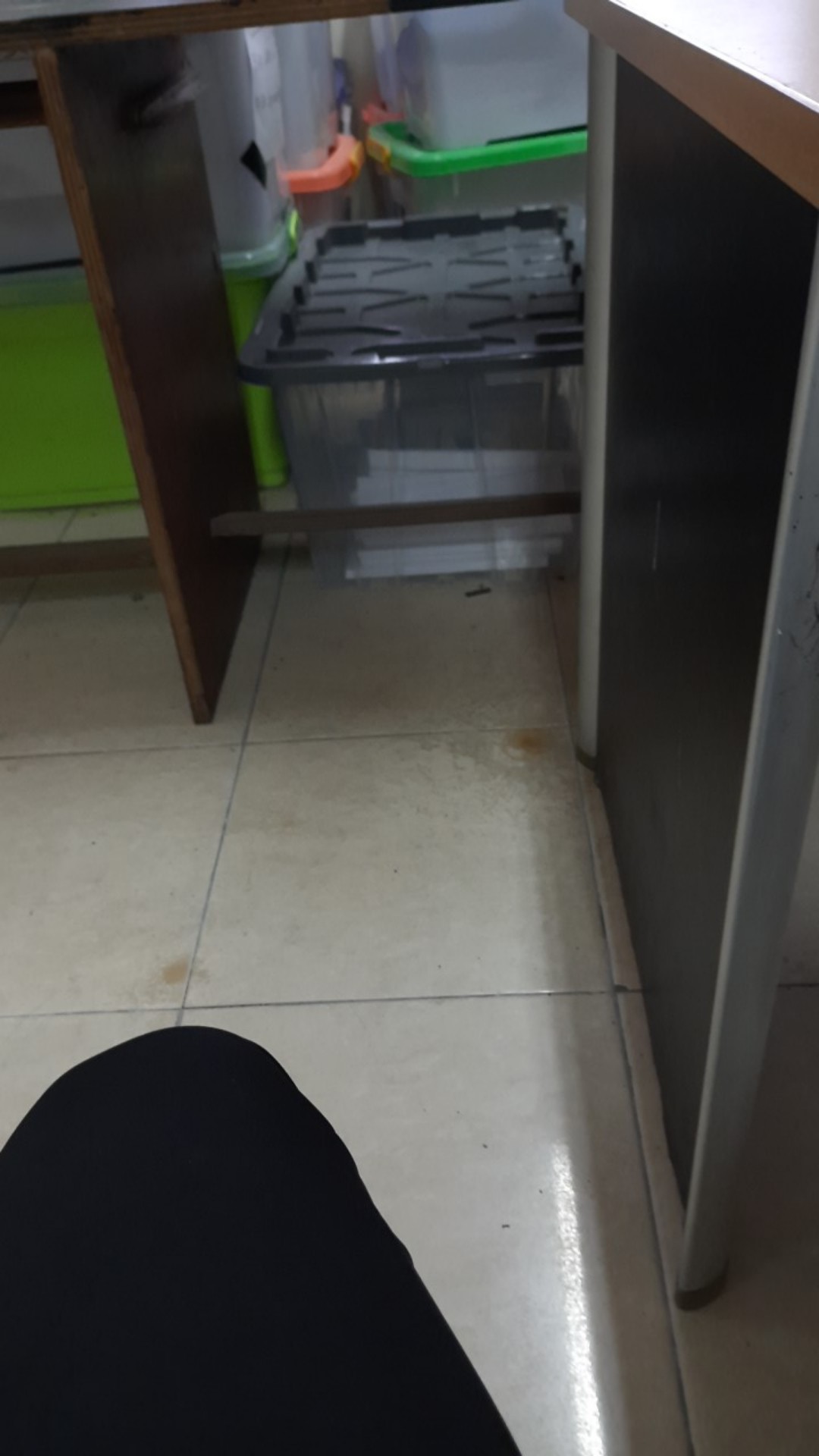 Kaki Stabil  Alas Kaki Kursi Sofa Meja M8 Dan Mur - 4pcs