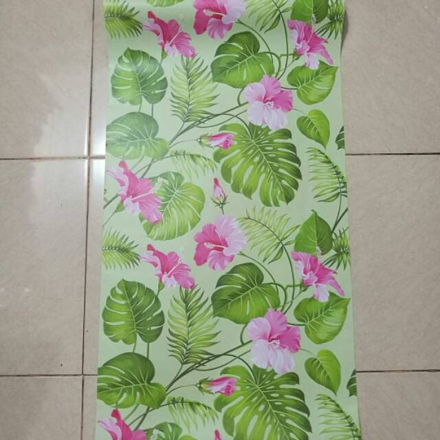 Wallpaper stiker (PREMIUM) motif daun-daun hijau besar dasar putih kode GG 3489