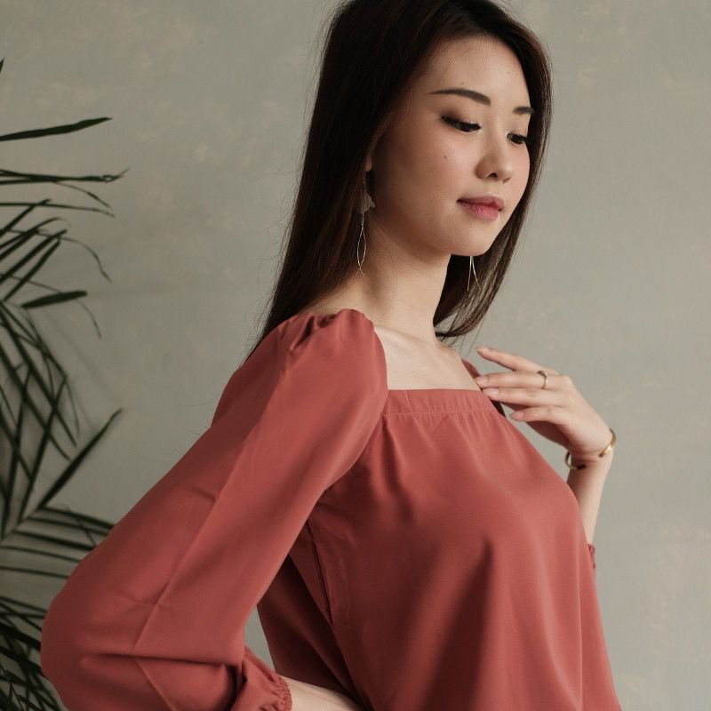 ￼Hebe Long sleeve korean top