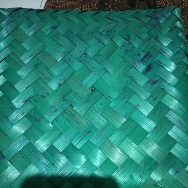 Besek 20 X 20 Cm Warna/natural/blicing