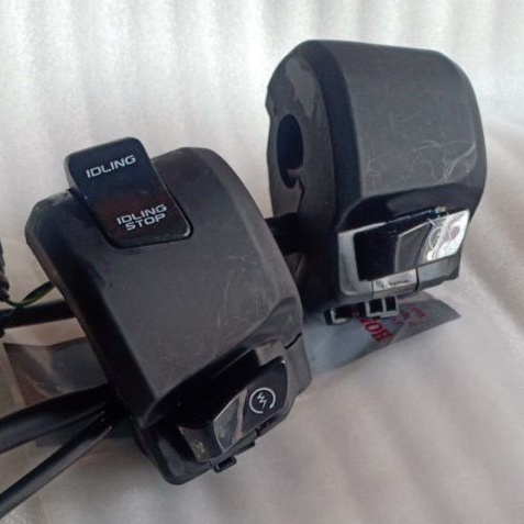 Saklar switch holder kanan Vario 150 125 new LED tombol stater tombol idling stop Vario 125 150 new