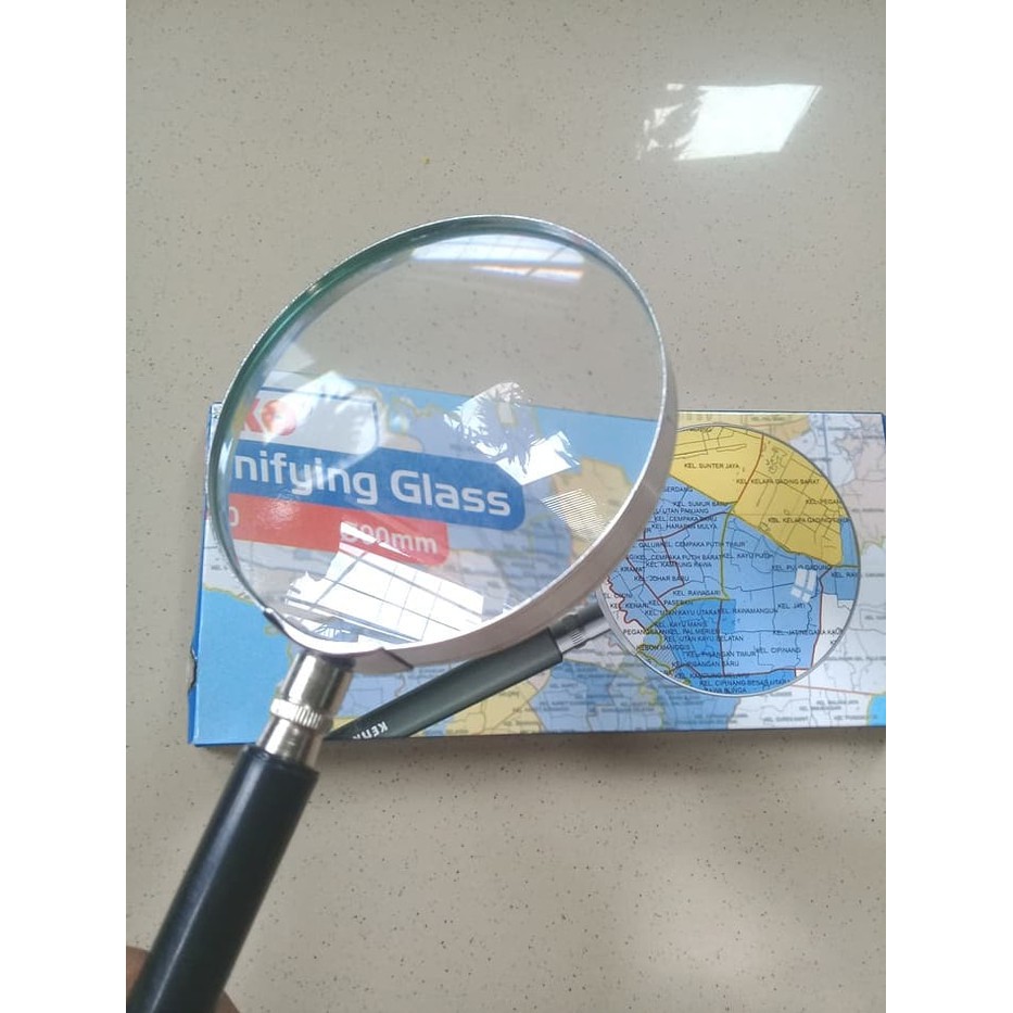 

Kaca Pembesar Lup Kaca Magnifier Glass 90mm Kenko MFG 90