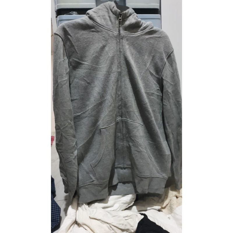 jaket zipper hoodie bulu angsa sherpa merk uniqlo