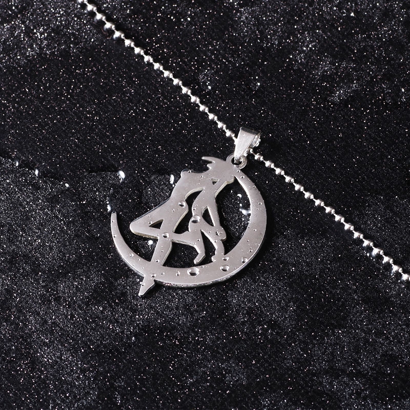 Kalung Desain Sailor Moon Gaya Hip Hop