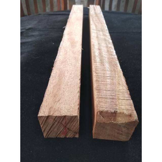 BAHAN TONGKAT KOMANDO KAYU NAGASARI