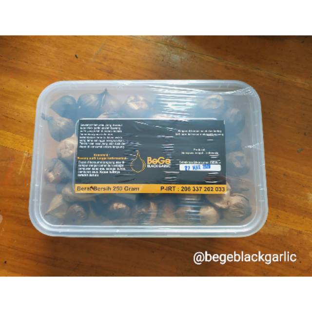 

BeGe Black Garlic - Bawang Hitam Tunggal, Bawang Lanang Hitam (250 gram)