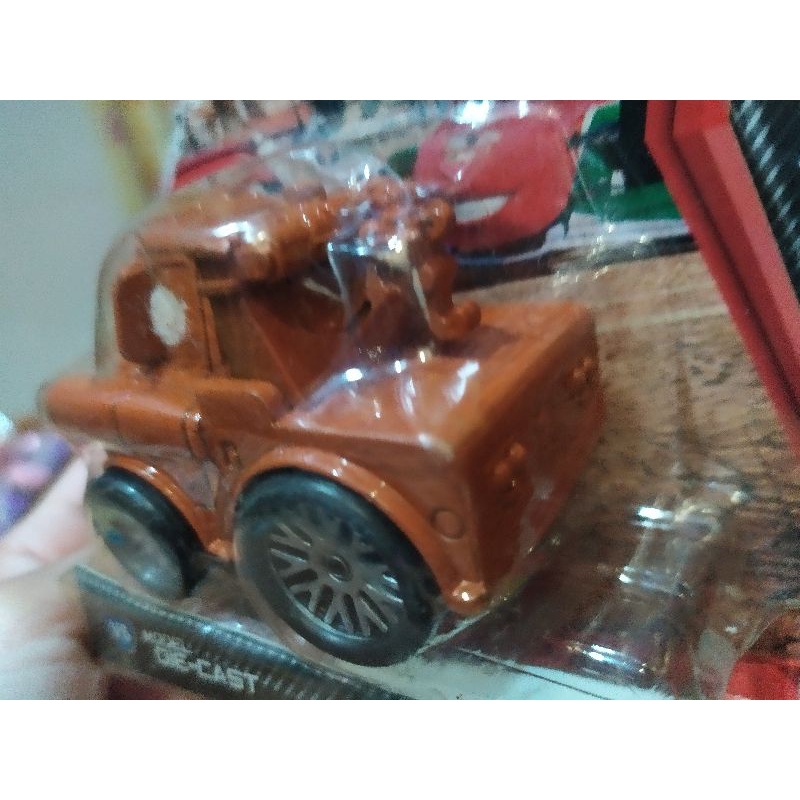 Cars2 Mater die-cast/ Mobil Mainan Anak
