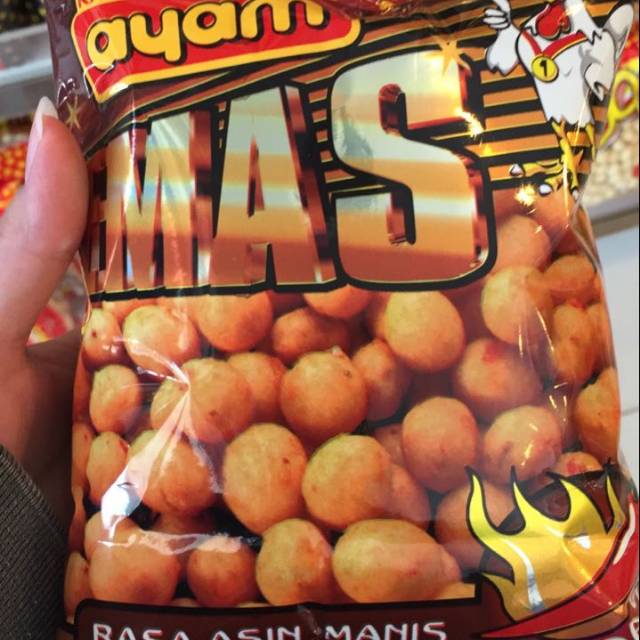 

KACANG EMAS cap AYAM ukuran 225gram khas makassar