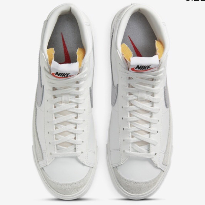 blazer mid 77 silver