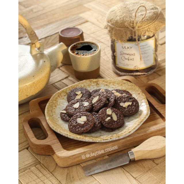 

BROWNIES COOKIES AlMOND/BRONIS KERING RENYAH ENAK/BRONIS PREMIUM