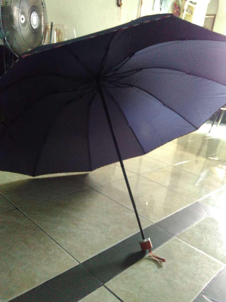 Payung Lipat 3 Jumbo Polos Besar Rosida