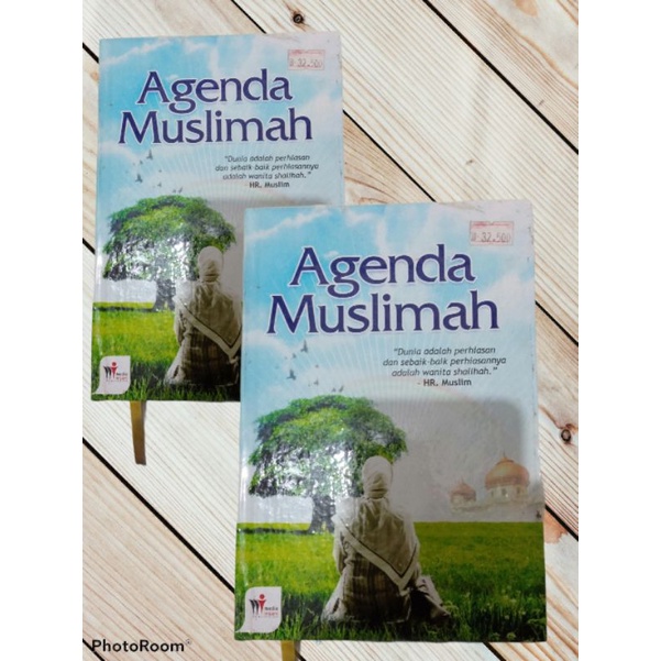 

Buku Agenda Muslimah