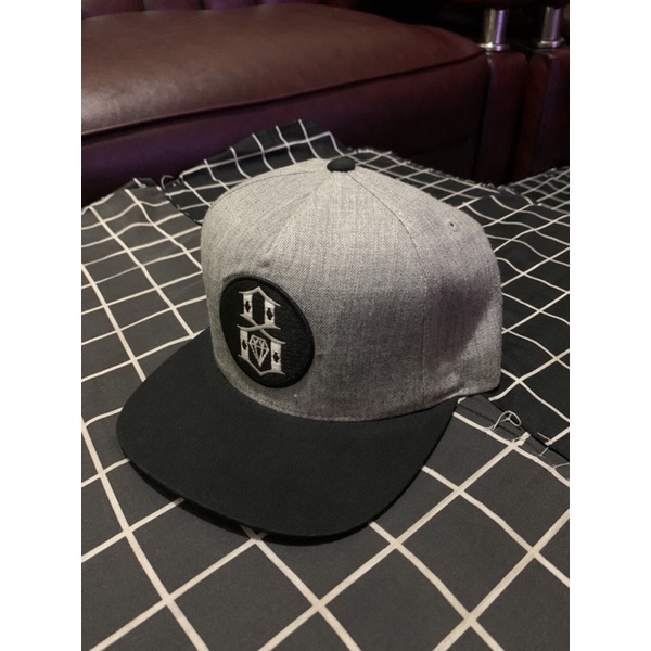 Topi Snapback Rebel Eight