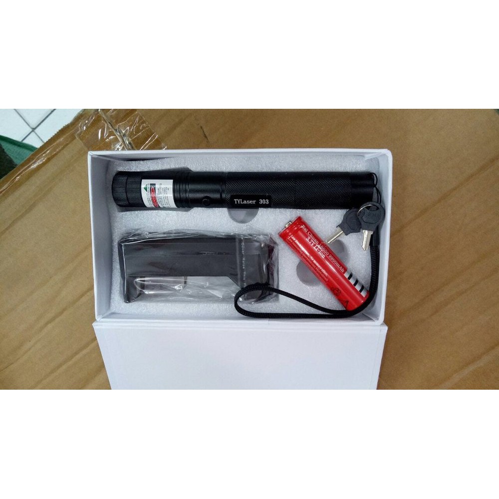 High Power Green Laser Pointer 303 Sinar Hijau Burning Lampu Senter