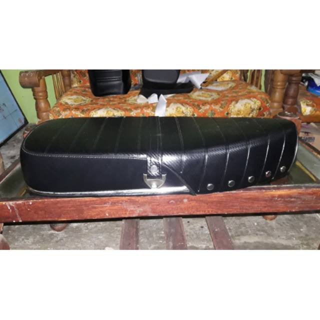 jok honda C70 / pitung plat besi, list besi, model kancing, ORI/variasi, spoon empuk anti gembos sup
