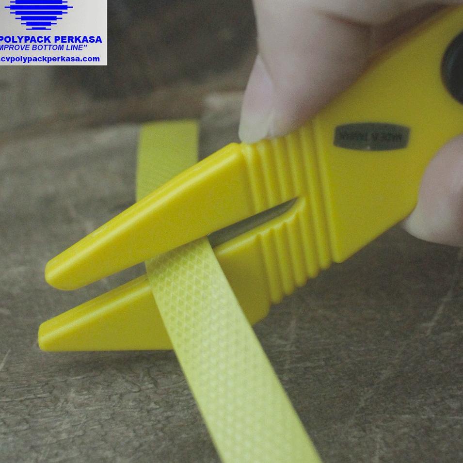 

Harga Murah.. Cutter Multifungsi CN-152 ( Retractable Safety Knife)