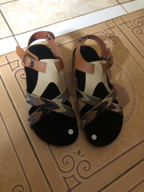 Sandal Tali Yuan Gradasi Coklat Mix Tali