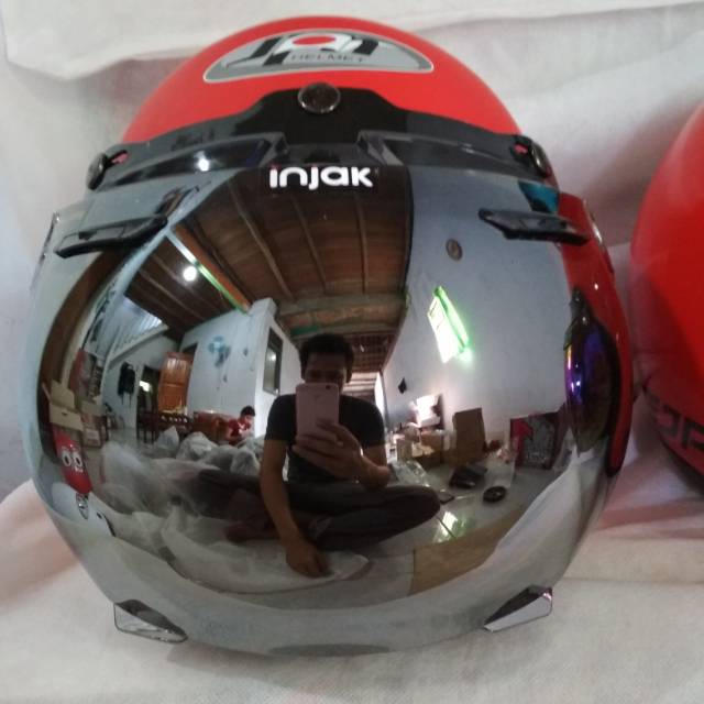Kaca Helm Bogo Merk Injak