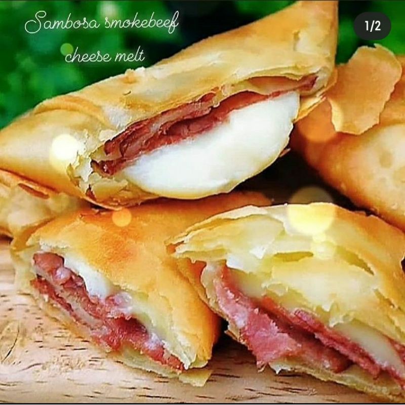 

Sambosa Smokbeef isi 5 (Frozen)