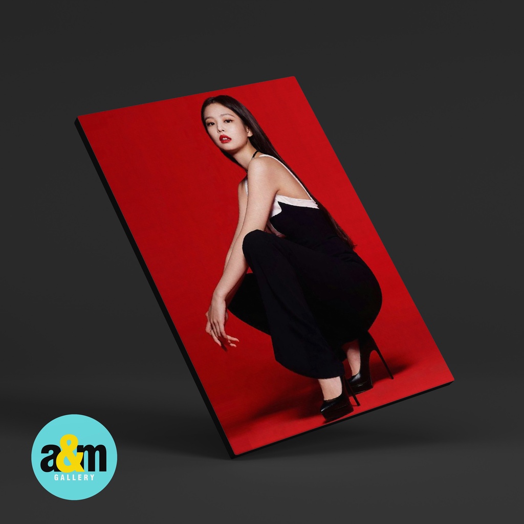 Poster Kayu JENNIE BLACKPINK Hiasan Dinding Kamar K-POP I Pajangan Dinding Kamar K-POP Wall Decor Kamar - A&amp;M