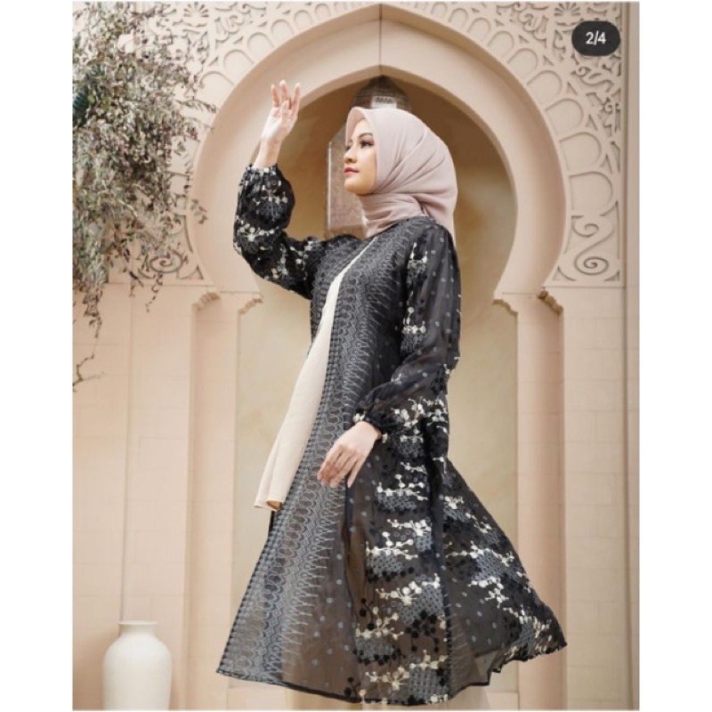 Size M cheryl Outer hl heaven light lights