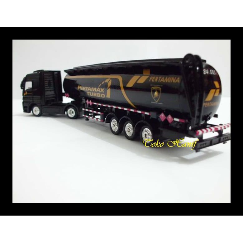 | Diecast Miniatur Replika Truck Tanki Pertamax Turbo Pertamina |