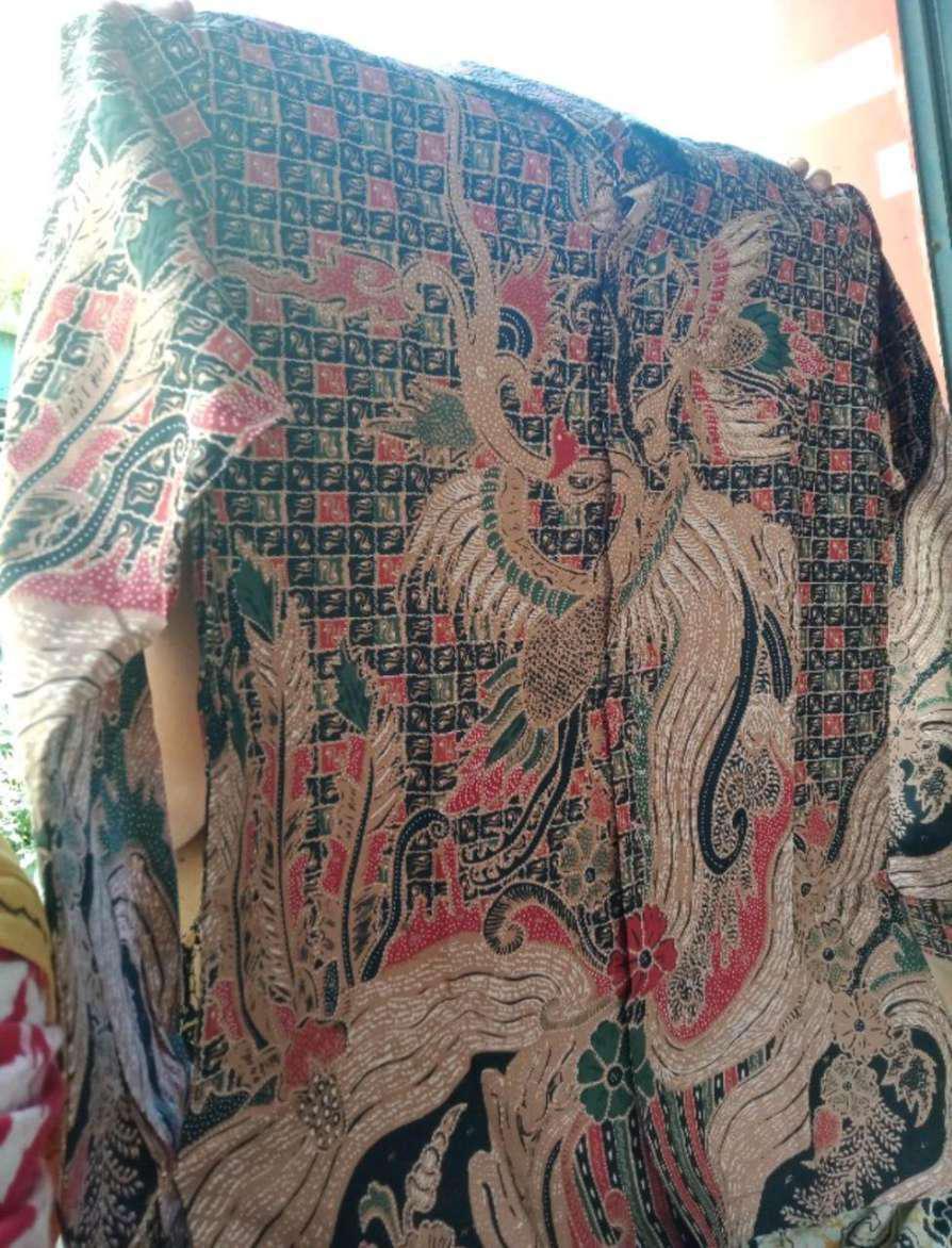 Kemeja Batik Solo Jawa Slim Fit Premium Baju Batik Furing Pria Lengan Panjang Slimfit Modern Pcw016