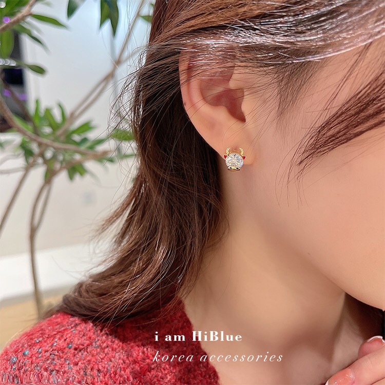 Versi Korea Dari Fashion Baru Manis Kartun Anting Berlian Mikro Segar