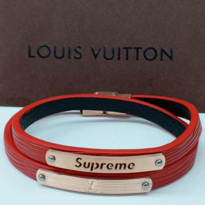 Jual Gelang Bracelet Pria Cowok Louis Vuitton Lv Twist Clip Super di lapak  Siena Mart