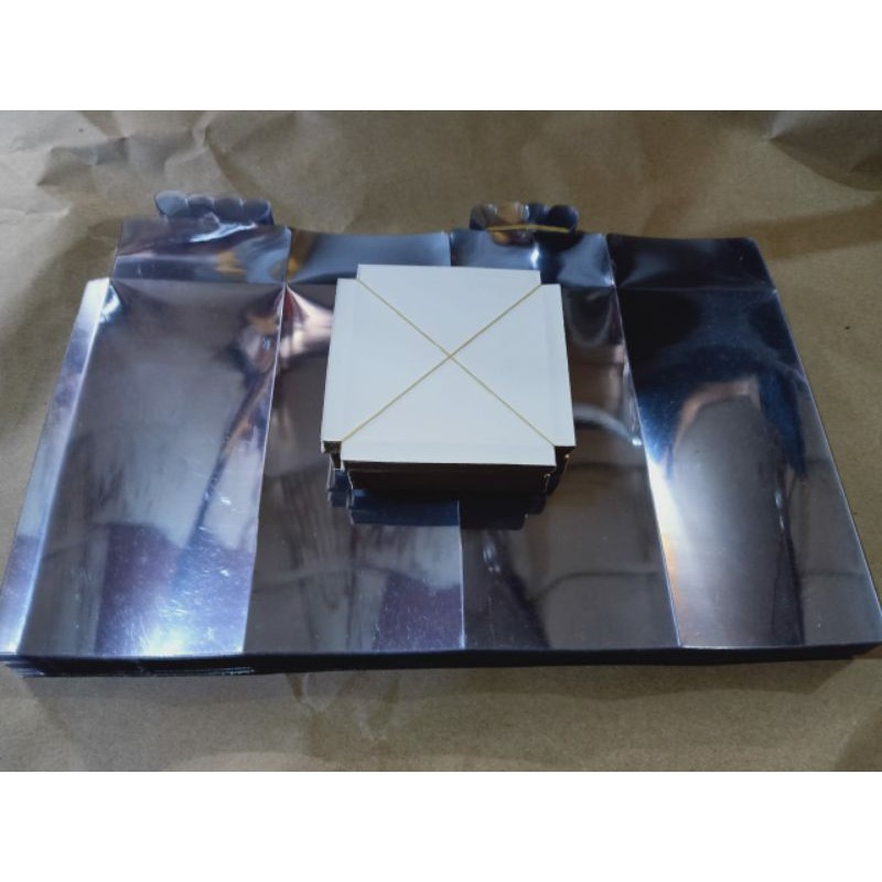 

Mika 9x9x15