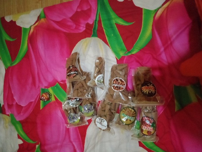 Buhur Kerucut Bukhur Bakhor Dupa Pengharum Ruangan Isi 20 Pcs