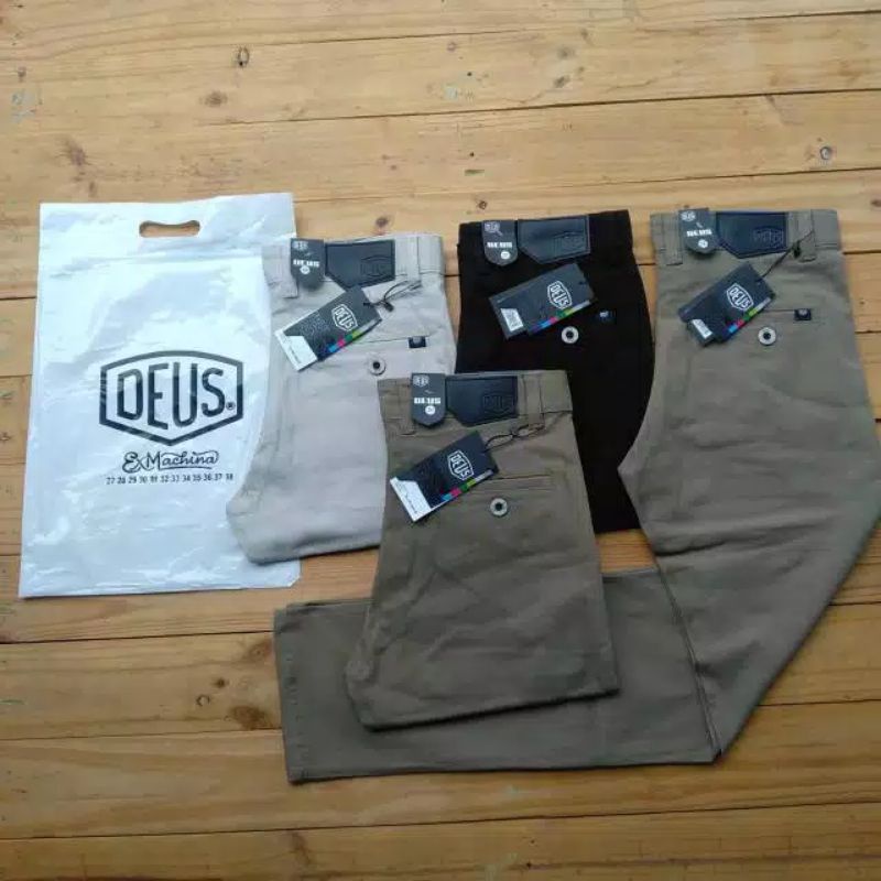 DEUSs CELANA CHINO PANJANG TRENDY